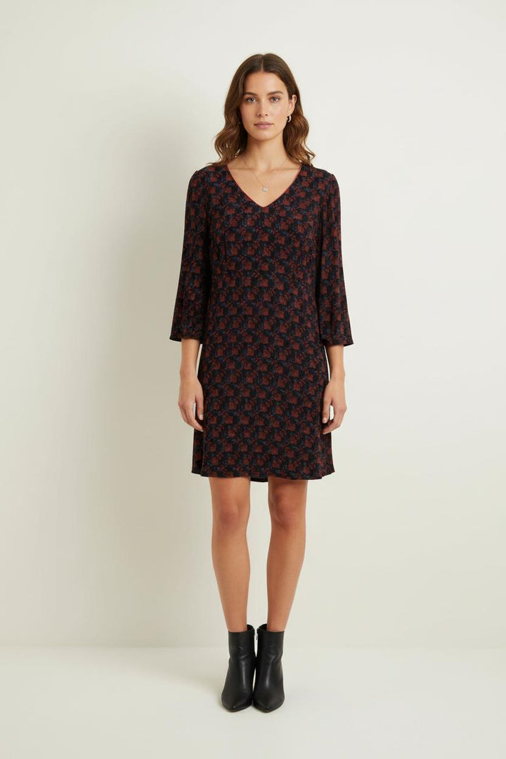 Robe Droite Noire et Rouge - Taille XL/42 de la marque La Fée Maraboutée | PARAD69818 - Vendu par Paradigme - Image 1