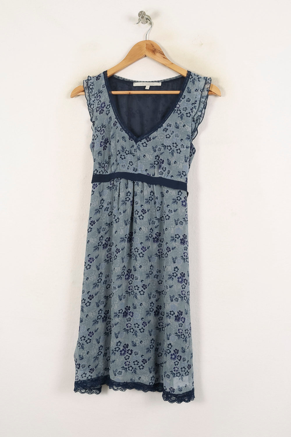 Robe Fleurie Bleue - Taille S/36 de la marque La Fée Maraboutée | PARAD70011 - Vendu par Paradigme - Image 2