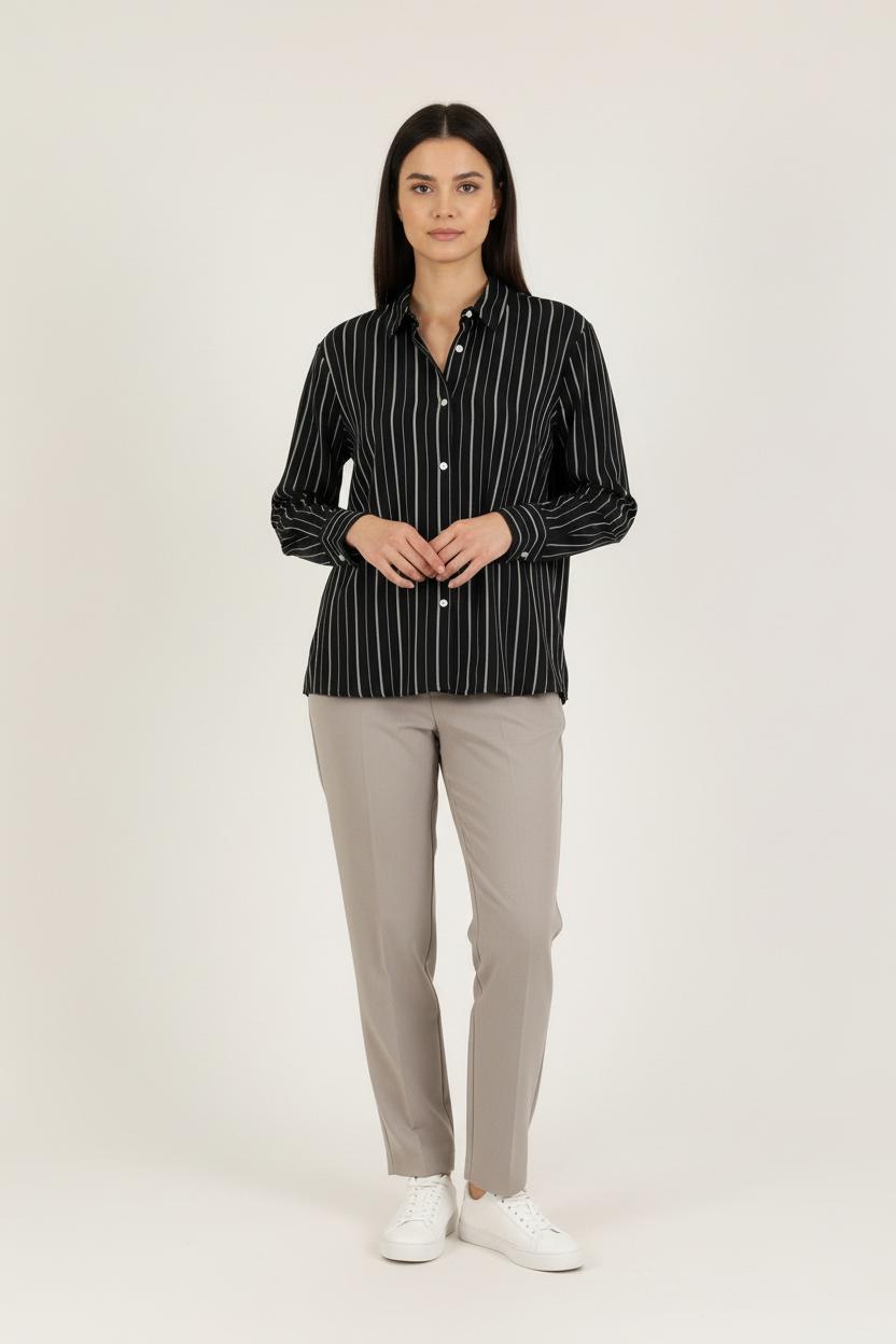 Chemise noire et blanche - Taille S/36 de la marque Galeries Lafayette | PARAD70017 - Vendu par Paradigme - Image 1