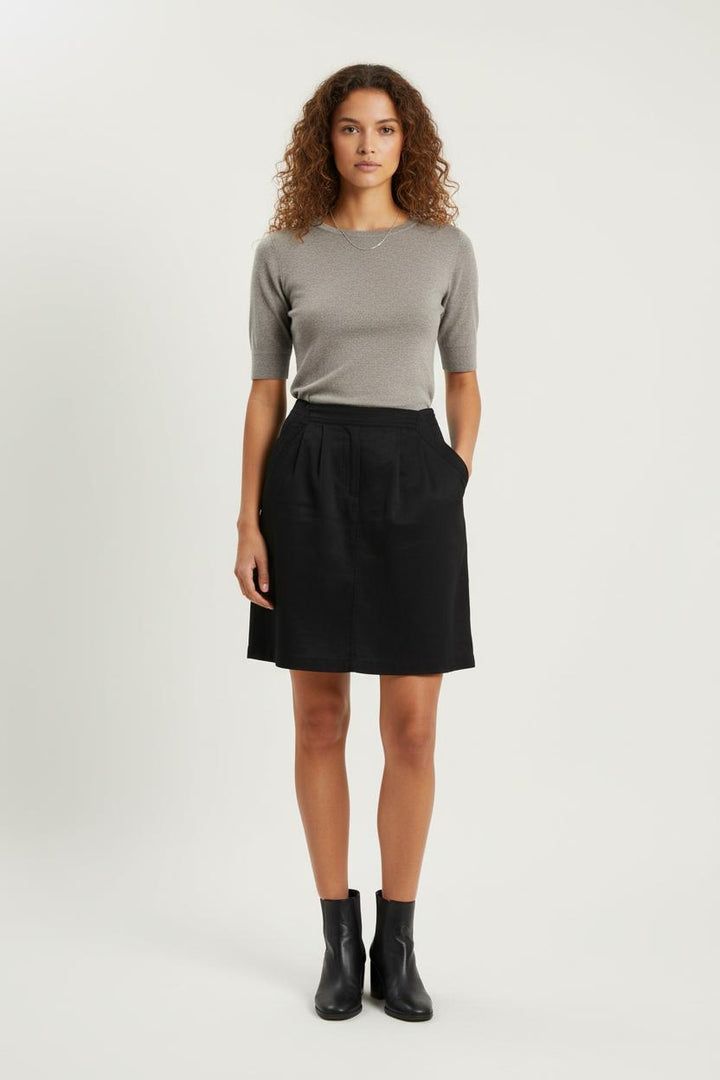 Jupe Courte Noire - Taille M/38 de la marque Comptoir des Cotonniers | PARAD70108 - Vendu par Paradigme - Image 1