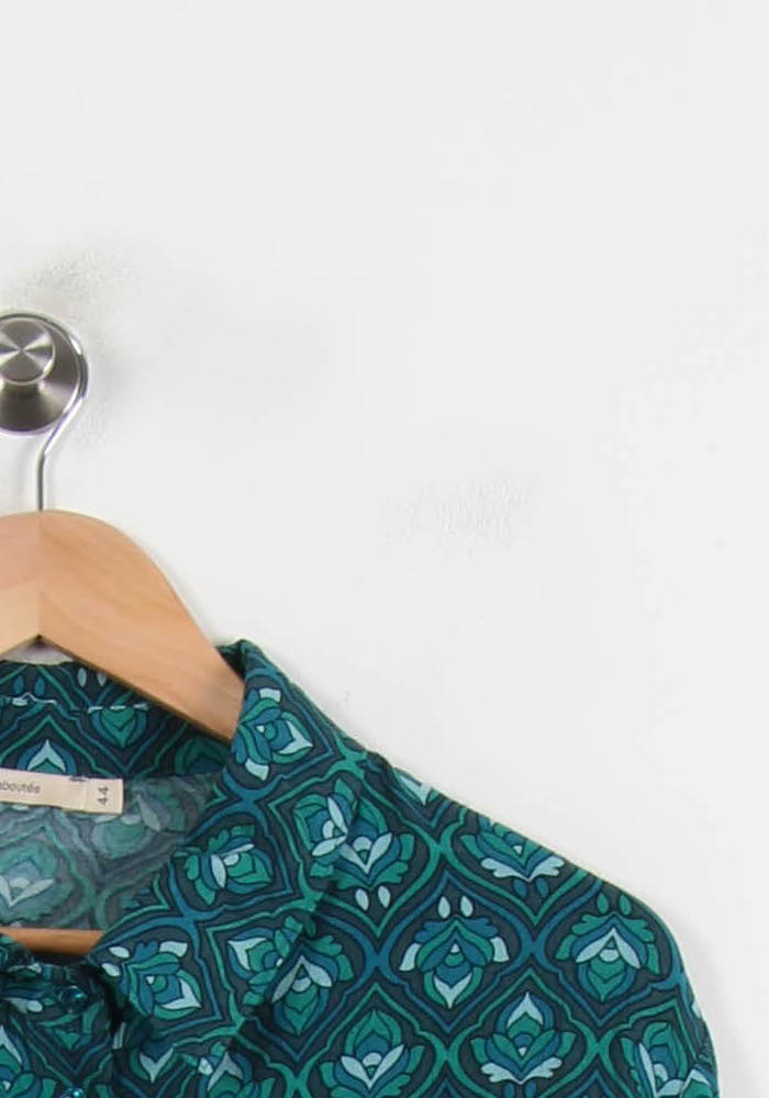 Blouse Verte - Taille XXL/44 de la marque La Fée Maraboutée | PARAD70114 - Vendu par Paradigme - Image 3