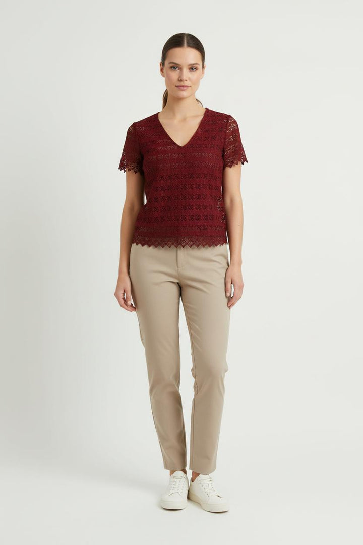 Blouse Dentelle Bordeaux - Taille M/38 de la marque Sandro | PARAD70160 - Vendu par Paradigme - Image 1