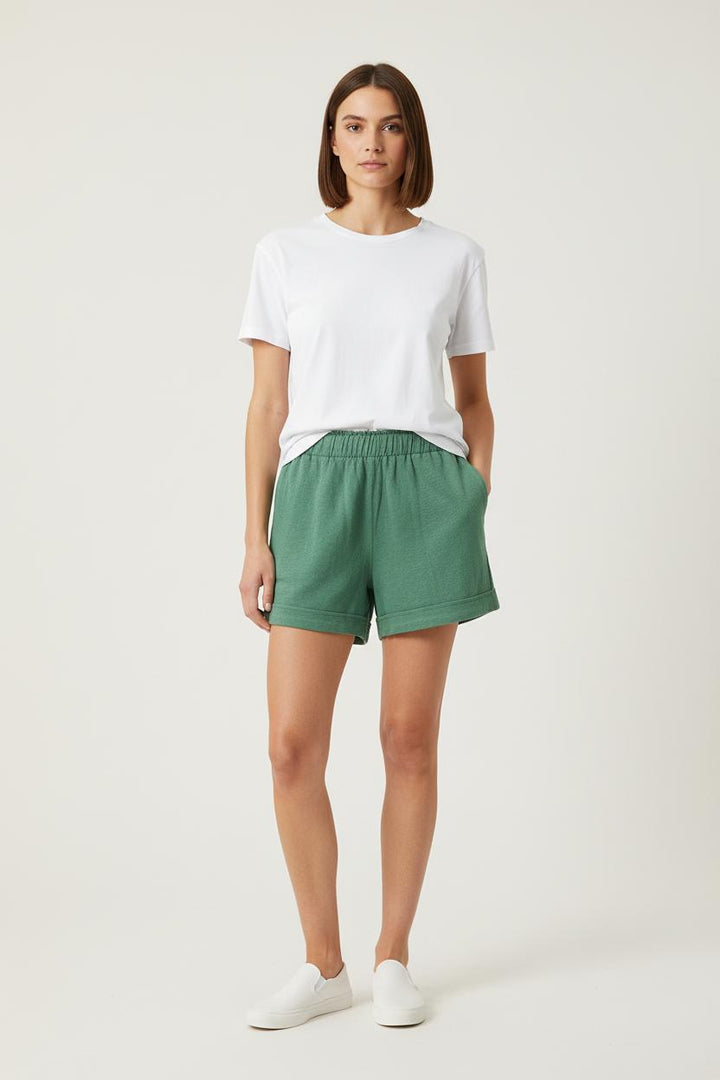 Short Vert - Taille T.U. de la marque Majestic Filatures | PARAD71329 - Vendu par Paradigme - Image 1