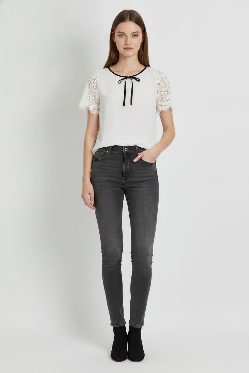 Blouse Blanche - Taille M/38 de la marque Claudie Pierlot | PARAD71465 - Vendu par Paradigme - Image 1