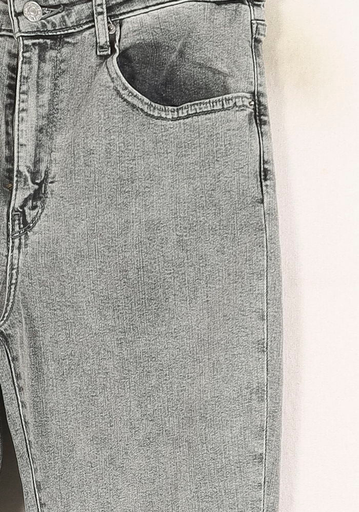 Jean Skinny Gris - Taille L/40 de la marque Levi's | PARAD71857 - Vendu par Paradigme - Image 3