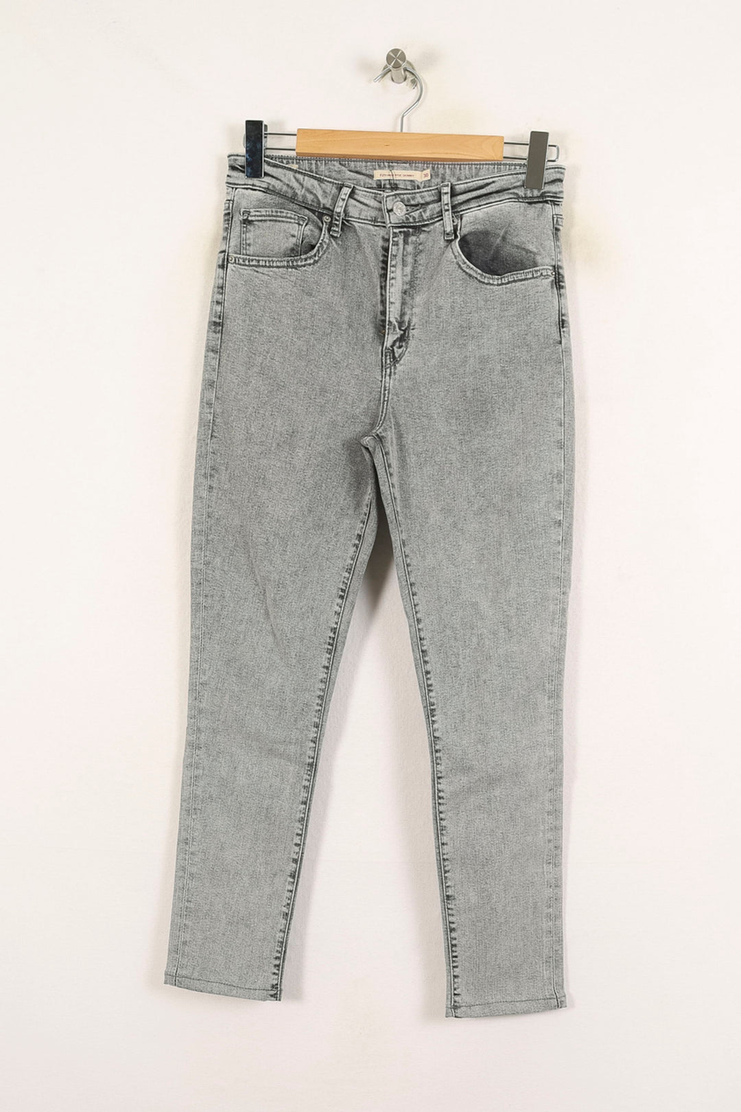 Jean Skinny Gris - Taille L/40 de la marque Levi's | PARAD71857 - Vendu par Paradigme - Image 2