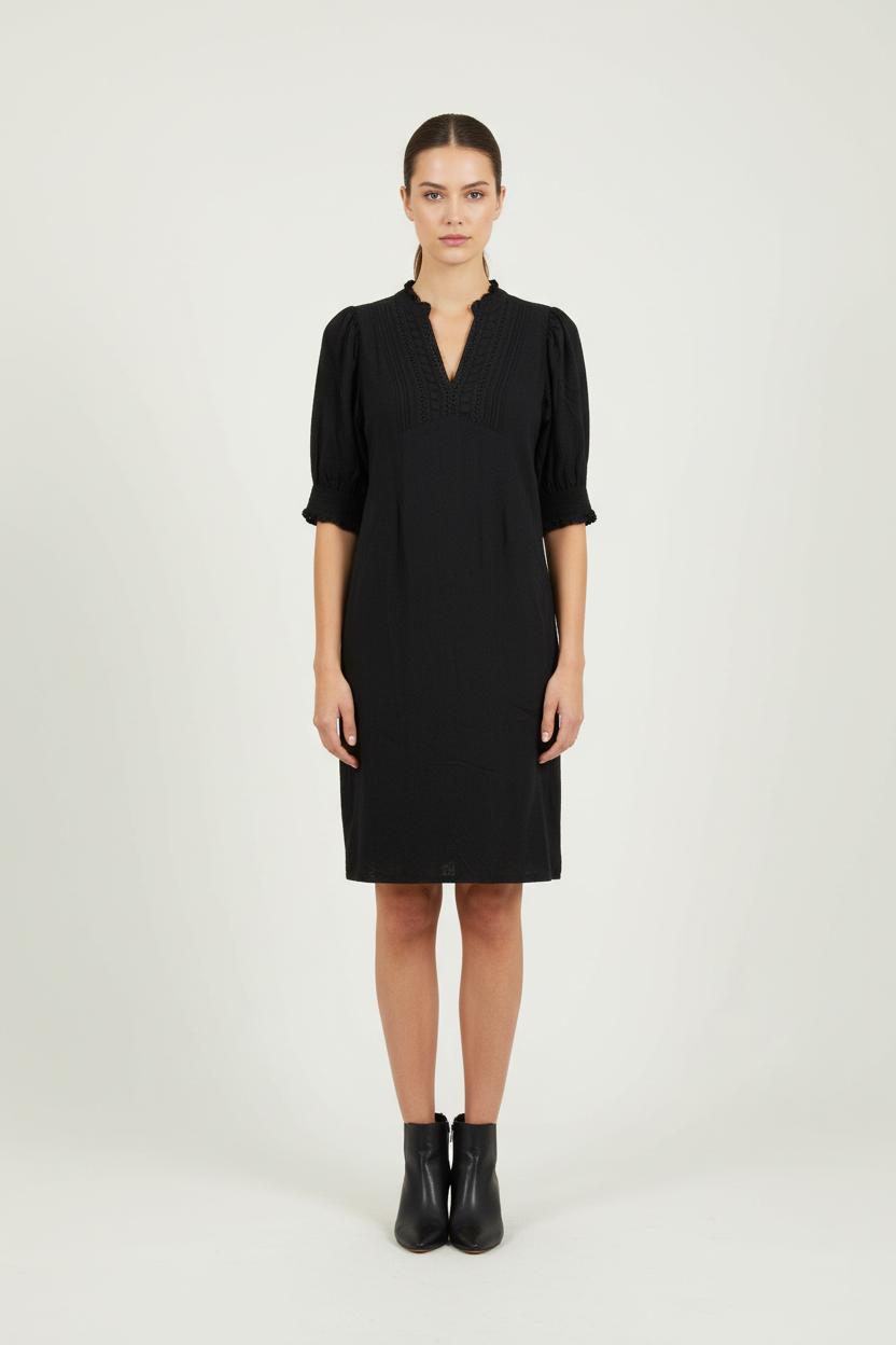 Robe Courte Noire - Taille S/36 de la marque Maison 123 | PARAD72002 - Vendu par Paradigme - Image 1