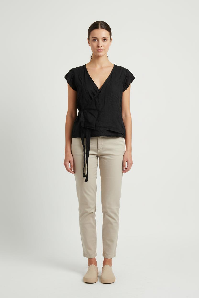 Blouse Noire - Taille S/36 de la marque La Fée Maraboutée | PARAD72010 - Vendu par Paradigme - Image 1
