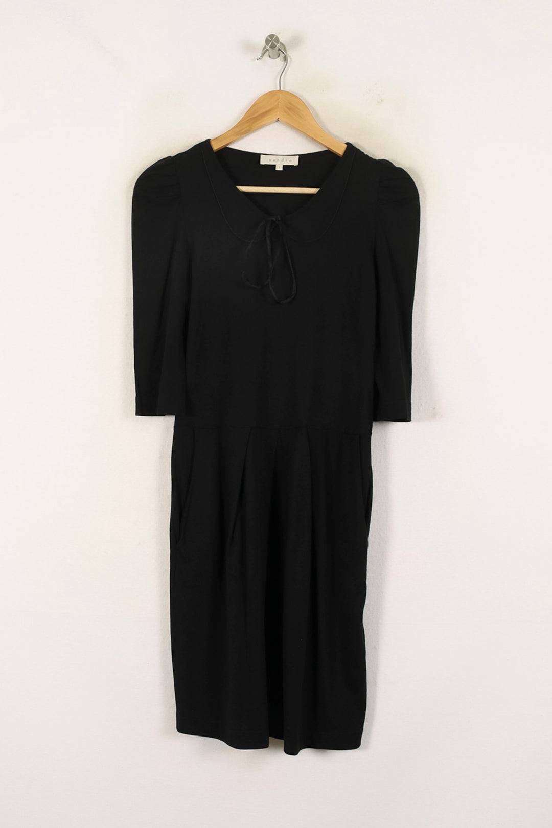 Robe Courte Noire - Taille S/36 de la marque Sandro | PARAD72174 - Vendu par Paradigme - Image 2