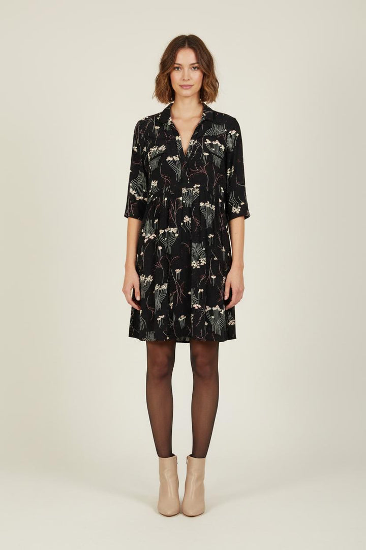 Robe Courte Noire et Blanche - Taille XS/34 de la marque ba&sh | PARAD72175 - Vendu par Paradigme - Image 1