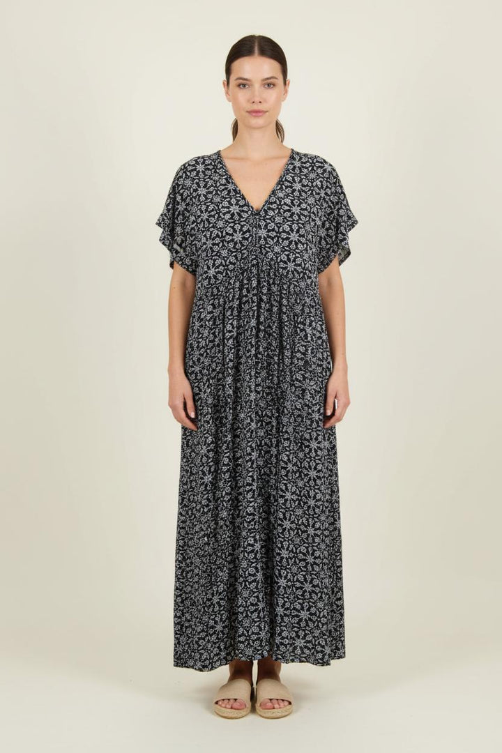 Robe Longue Bleue et Noire - Taille M/38 de la marque La Fée Maraboutée | PARAD72258 - Vendu par Paradigme - Image 1