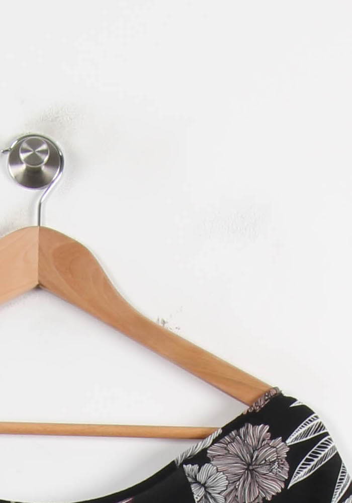 Blouse Noire et Rose - Taille L/40 de la marque La Fée Maraboutée | PARAD72316 - Vendu par Paradigme - Image 3