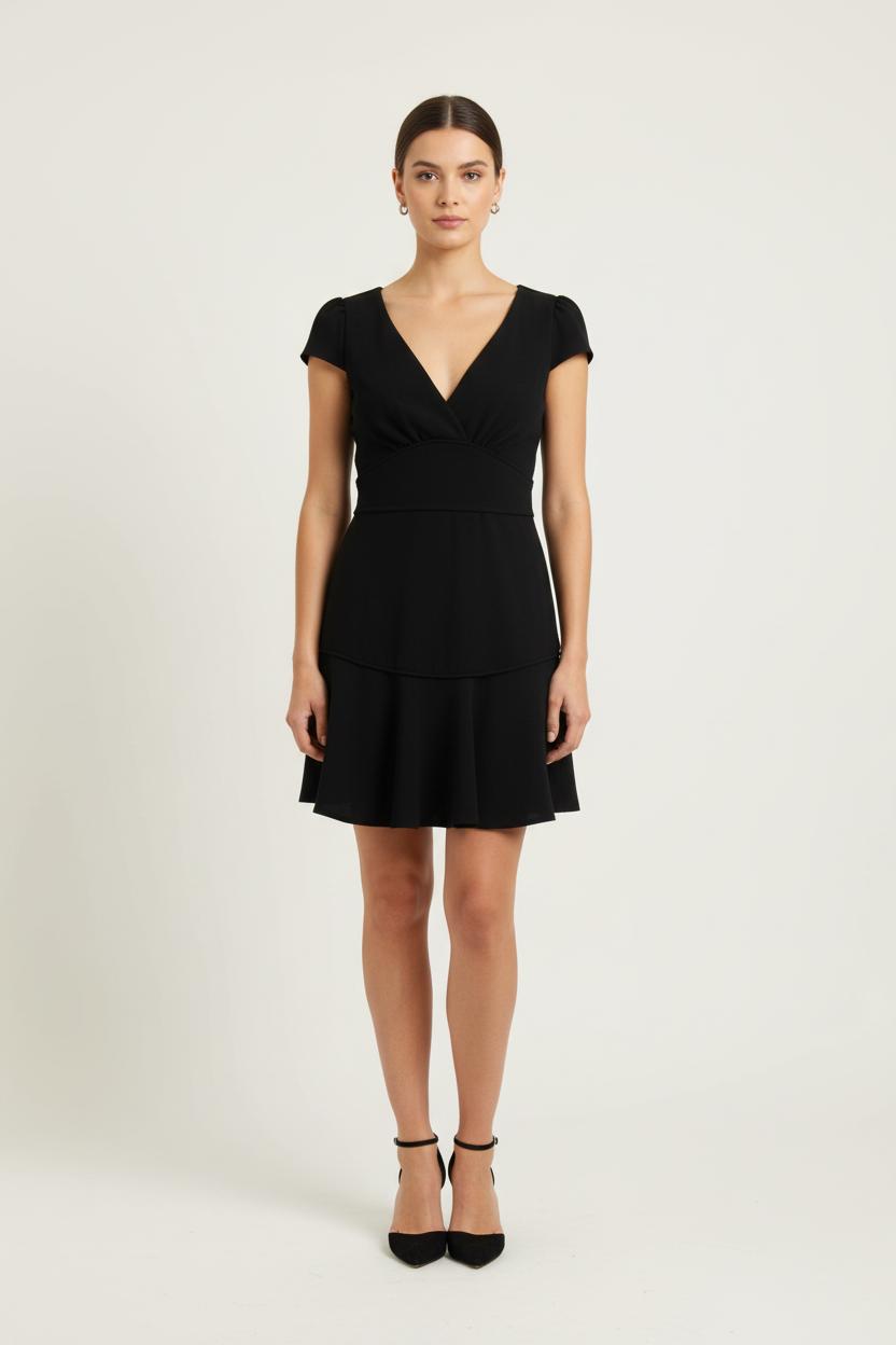 Robe Noire - Taille M/38 de la marque ba&sh | PARAD72532 - Vendu par Paradigme - Image 1