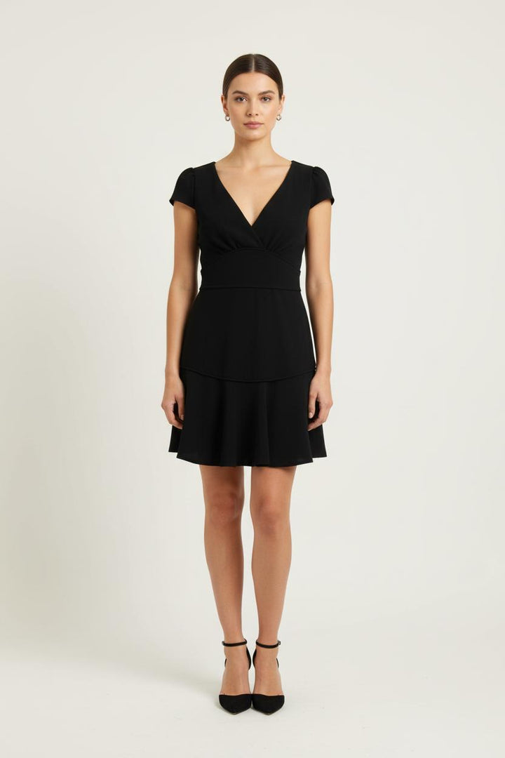 Robe Noire - Taille M/38 de la marque ba&sh | PARAD72532 - Vendu par Paradigme - Image 1