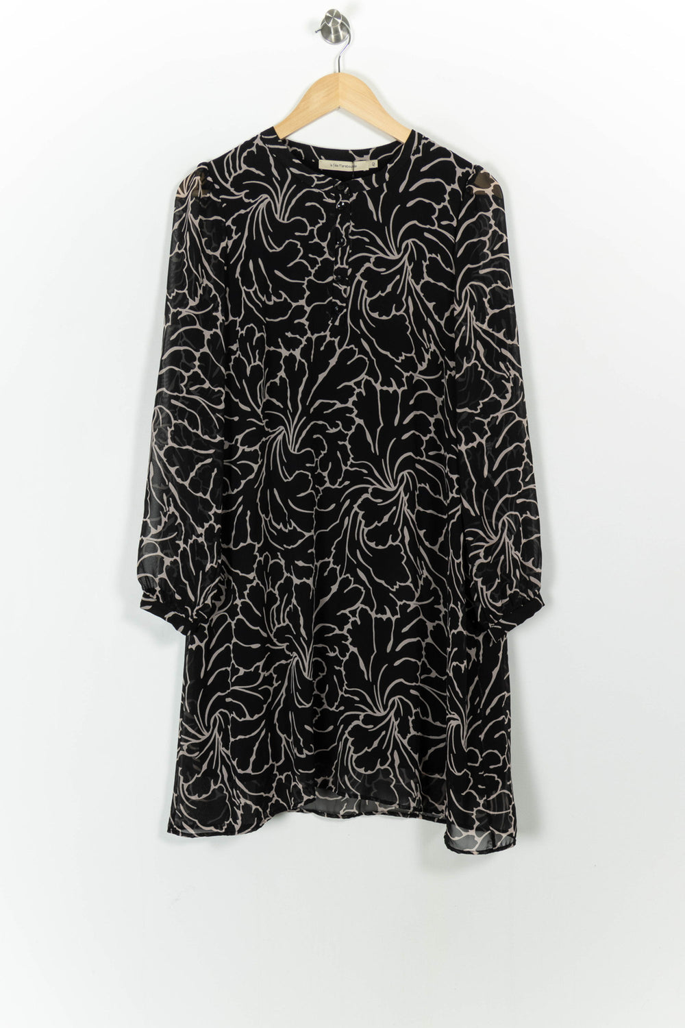 Robe Noire et Beige - Taille XL/42 de la marque La Fée Maraboutée | PARAD72586 - Vendu par Paradigme - Image 2