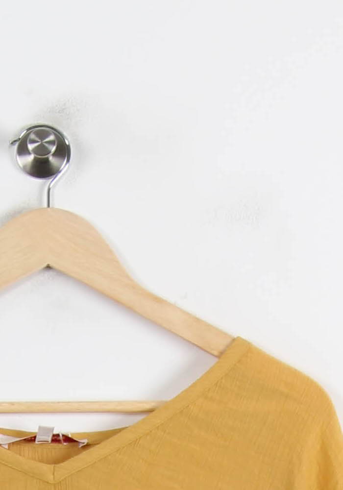 Blouse Jaune - Taille XL/42 de la marque La Fée Maraboutée | PARAD72620 - Vendu par Paradigme - Image 3