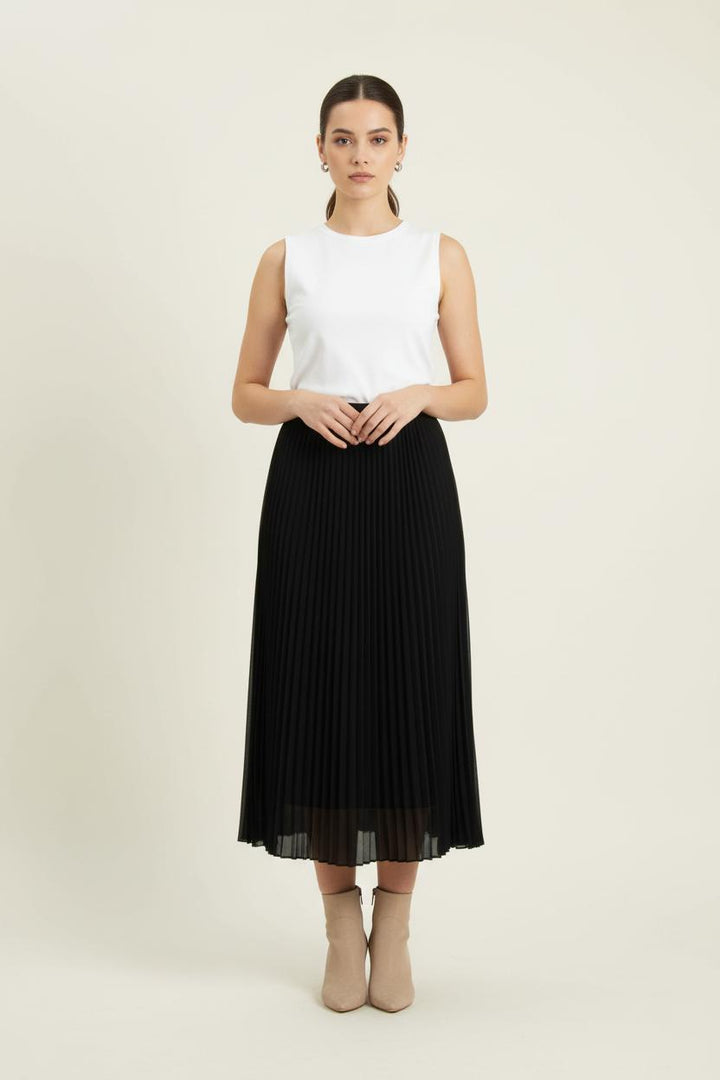 Jupe Plissée Noire - Taille XS/34 de la marque IKKS | PARAD72983 - Vendu par Paradigme - Image 1