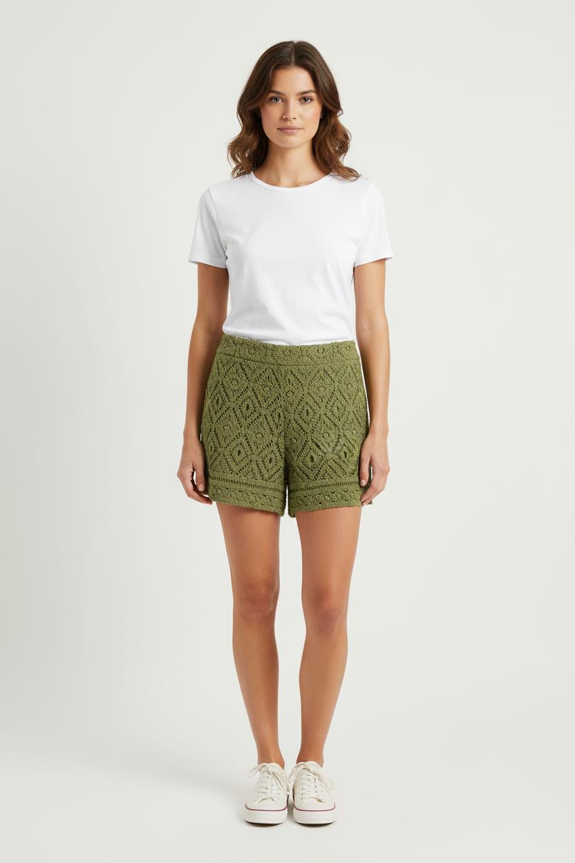 Short en Dentelle Vert - Taille M/38 de la marque IKKS | PARAD73052 - Vendu par Paradigme - Image 1