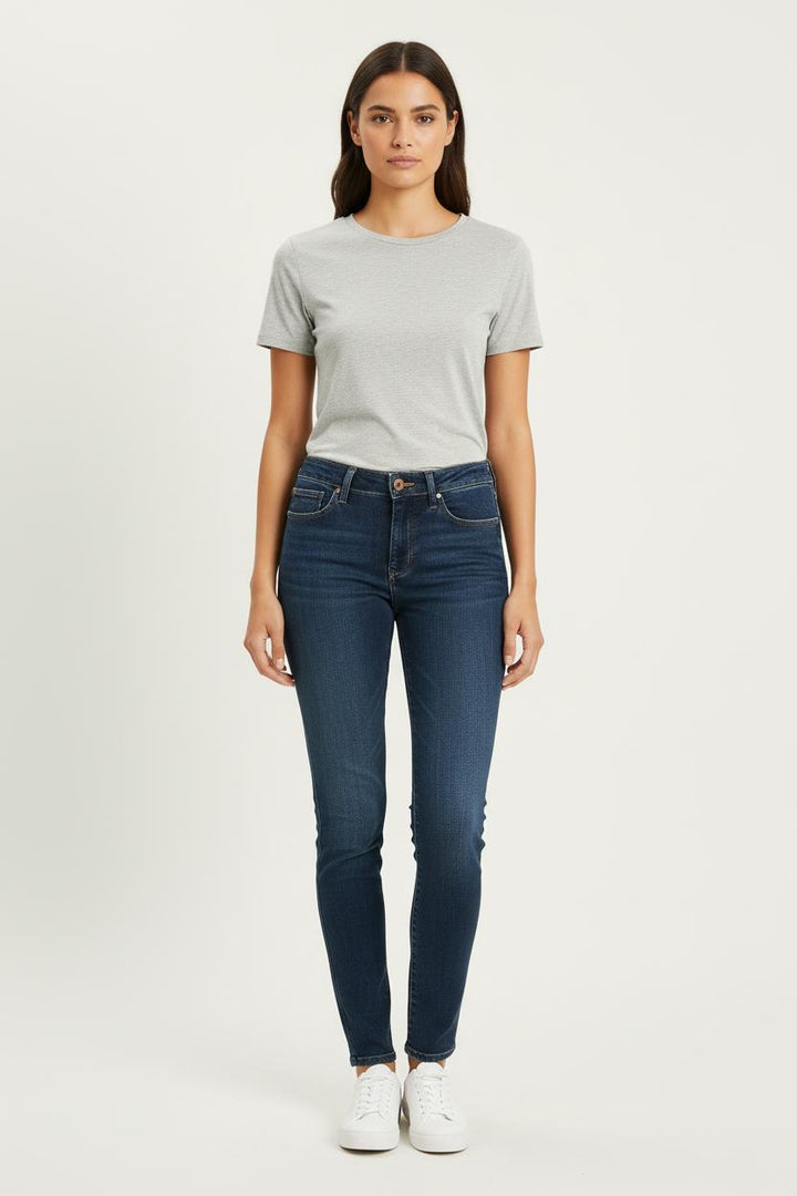 Jean Skinny Bleu - Taille M/38 de la marque Levi's | PARAD73221 - Vendu par Paradigme - Image 1
