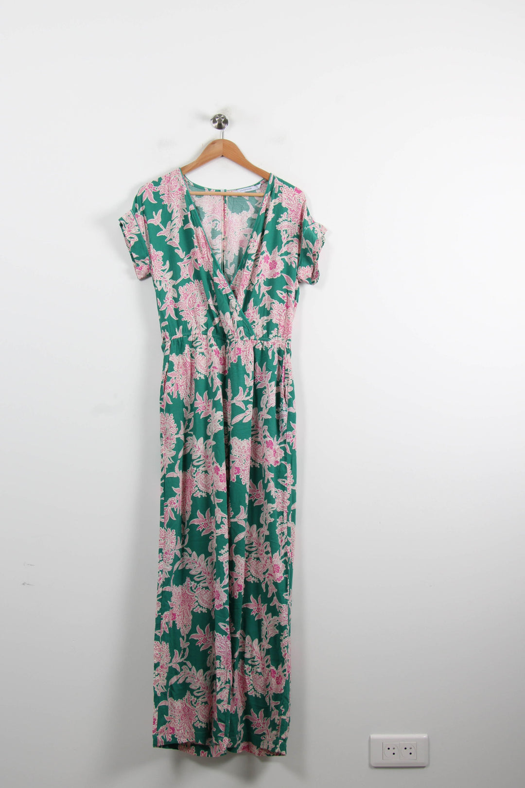 Combinaison Verte et Rose - Taille XL/42 de la marque La Fée Maraboutée | PARAD73432 - Vendu par Paradigme - Image 2