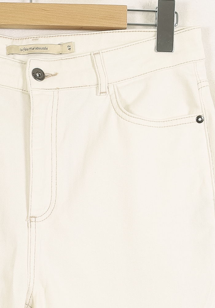 Jean Beige - Taille XL/42 de la marque La Fée Maraboutée | PARAD73681 - Vendu par Paradigme - Image 3