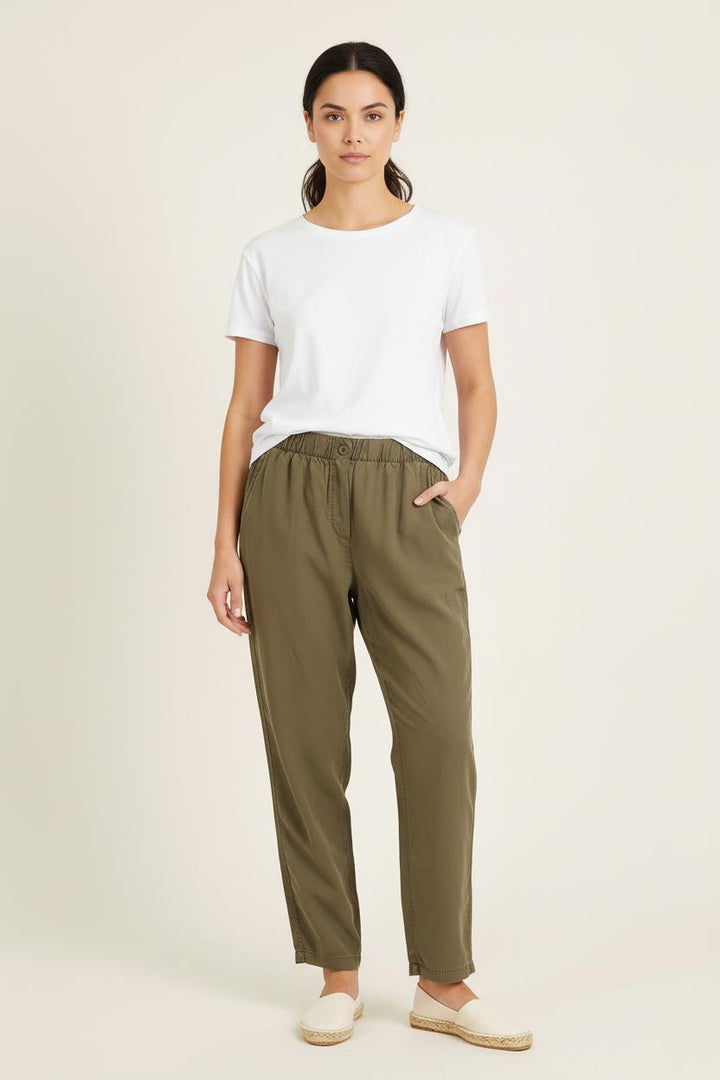 Pantalon Vert - Taille XL/42 de la marque La Fée Maraboutée | PARAD73689 - Vendu par Paradigme - Image 1