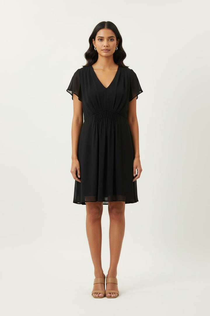 Robe Courte Noire - Taille XL/42 de la marque IKKS | PARAD73843 - Vendu par Paradigme - Image 1