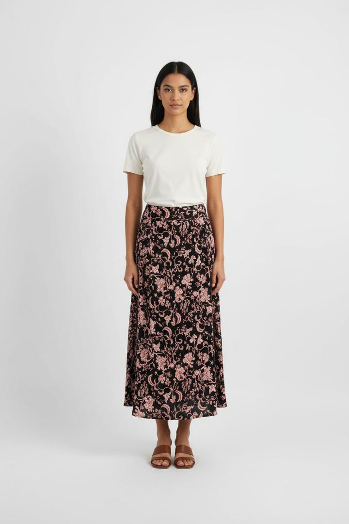 Jupe Longue Noire et Rose - Taille S/36 de la marque La Fée Maraboutée | PARAD73887 - Vendu par Paradigme - Image 1