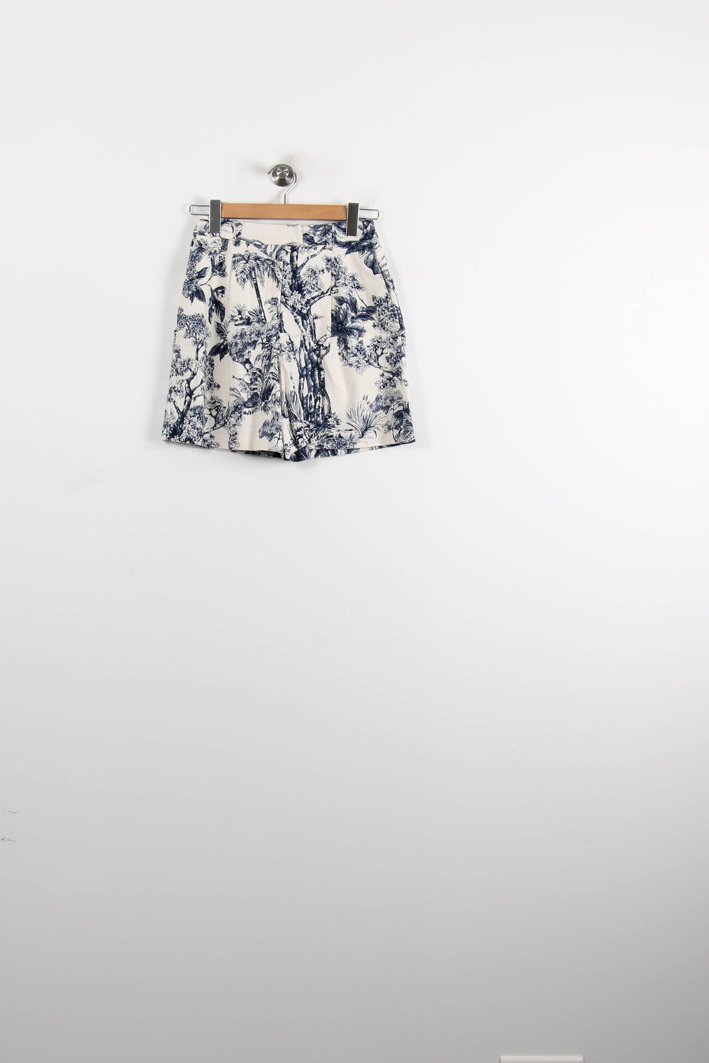 Short Blanc et Bleu - Taille M/38 de la marque Caroll | PARAD75093 - Vendu par Paradigme - Image 2