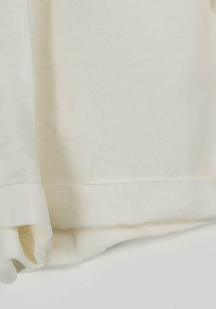 Short Blanc - Taille XL/42 de la marque Louise Misha | PARAD75141 - Vendu par Paradigme - Image 3