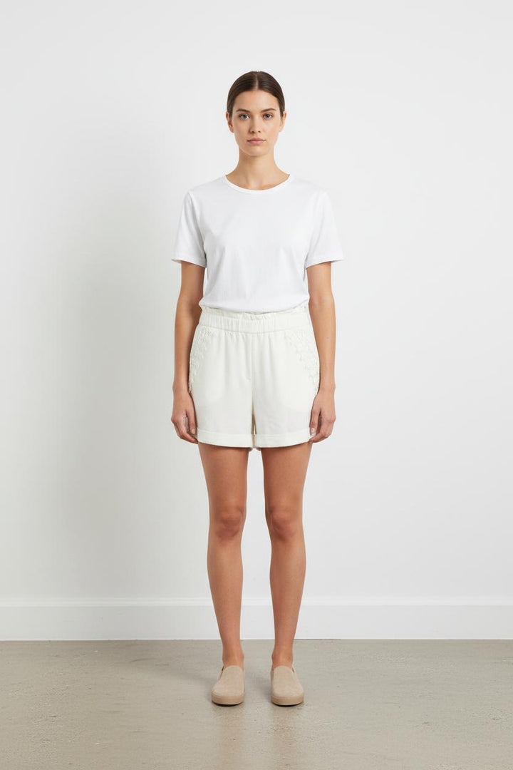 Short Blanc - Taille XL/42 de la marque Louise Misha | PARAD75141 - Vendu par Paradigme - Image 1