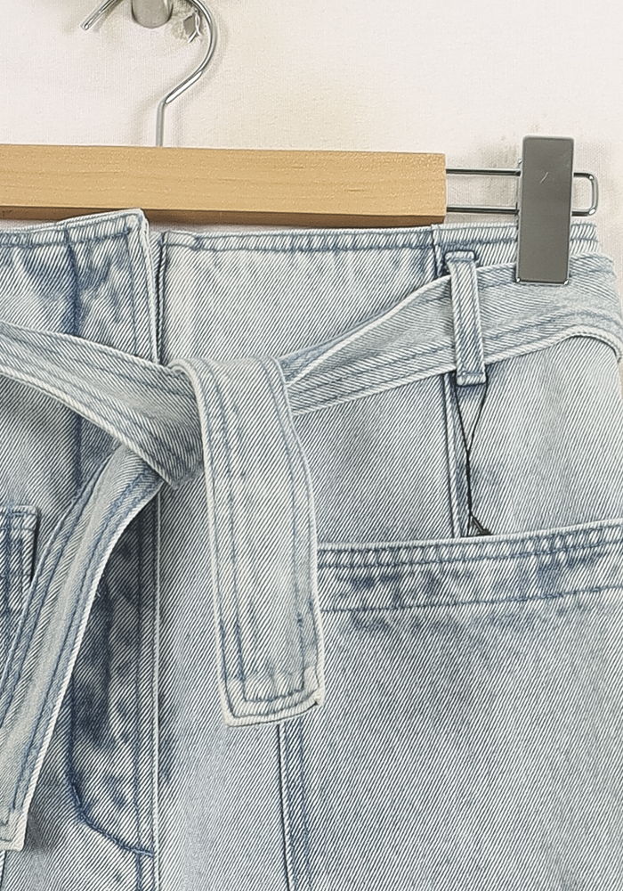 Short en Jean Bleu - Taille M/38 de la marque Louise Misha | PARAD75236 - Vendu par Paradigme - Image 3