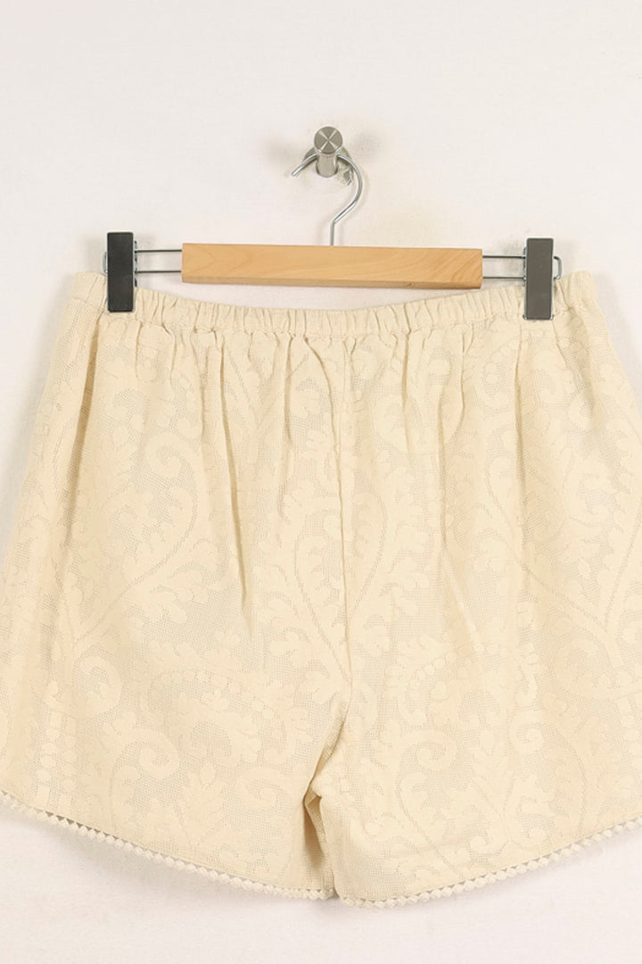 Short Dentelle Beige - Taille XL/42 de la marque Louise Misha | PARAD75246 - Vendu par Paradigme - Image 4