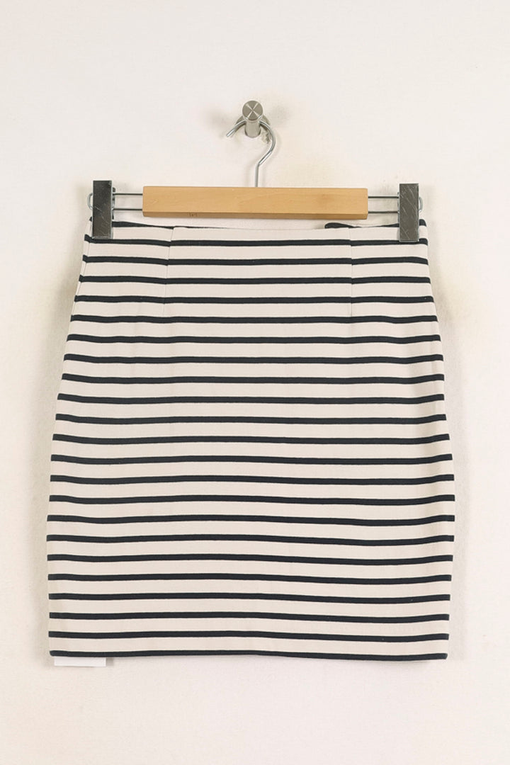 Jupe Courte Rayée Noire et Blanche - Taille M/38 de la marque Des petits hauts | PARAD75344 - Vendu par Paradigme - Image 4