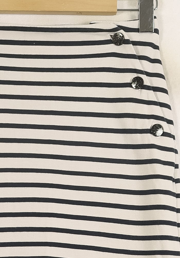 Jupe Courte Rayée Noire et Blanche - Taille M/38 de la marque Des petits hauts | PARAD75344 - Vendu par Paradigme - Image 3
