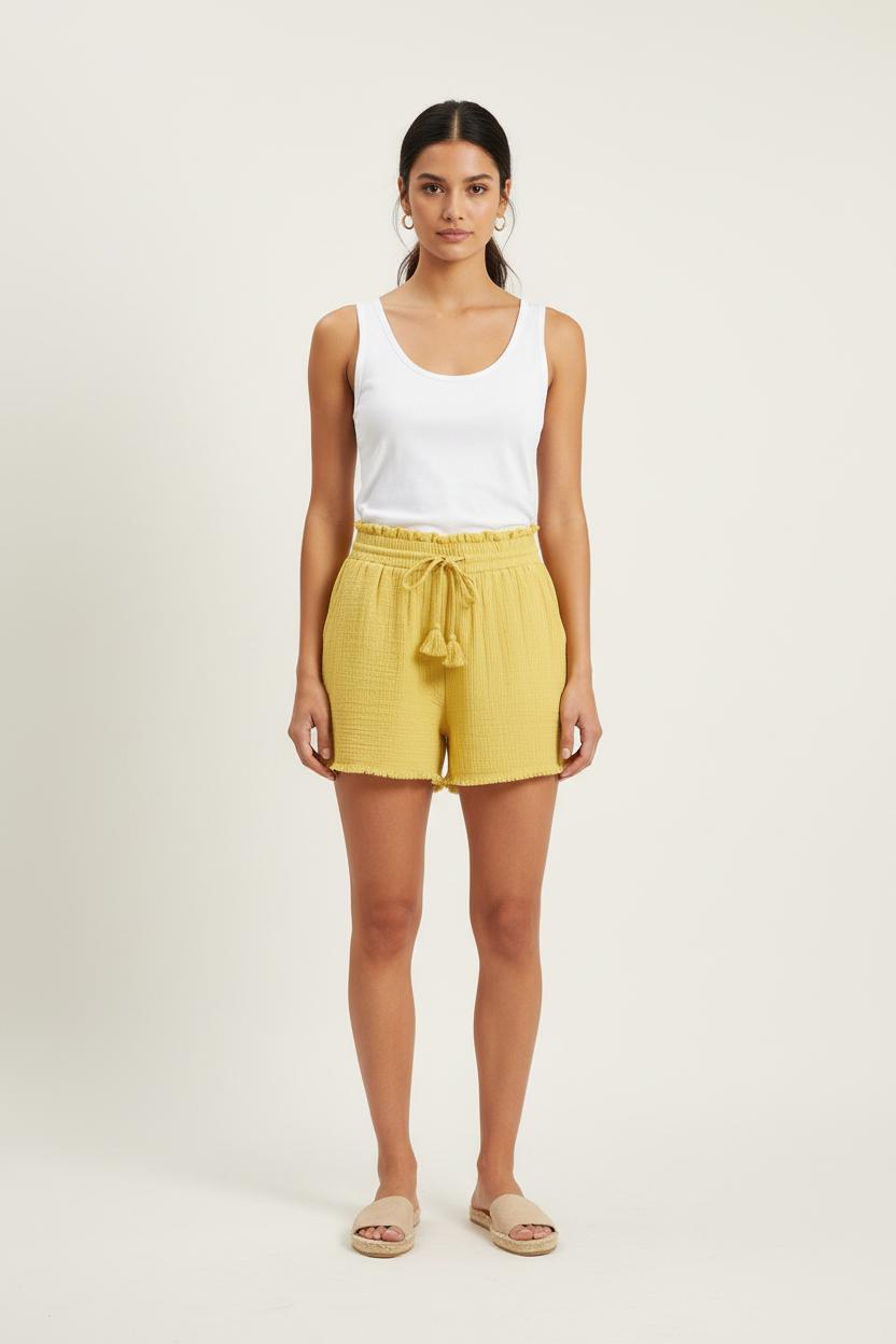 Short Jaune - Taille XXS/32 de la marque Louise Misha | PARAD75661 - Vendu par Paradigme - Image 1
