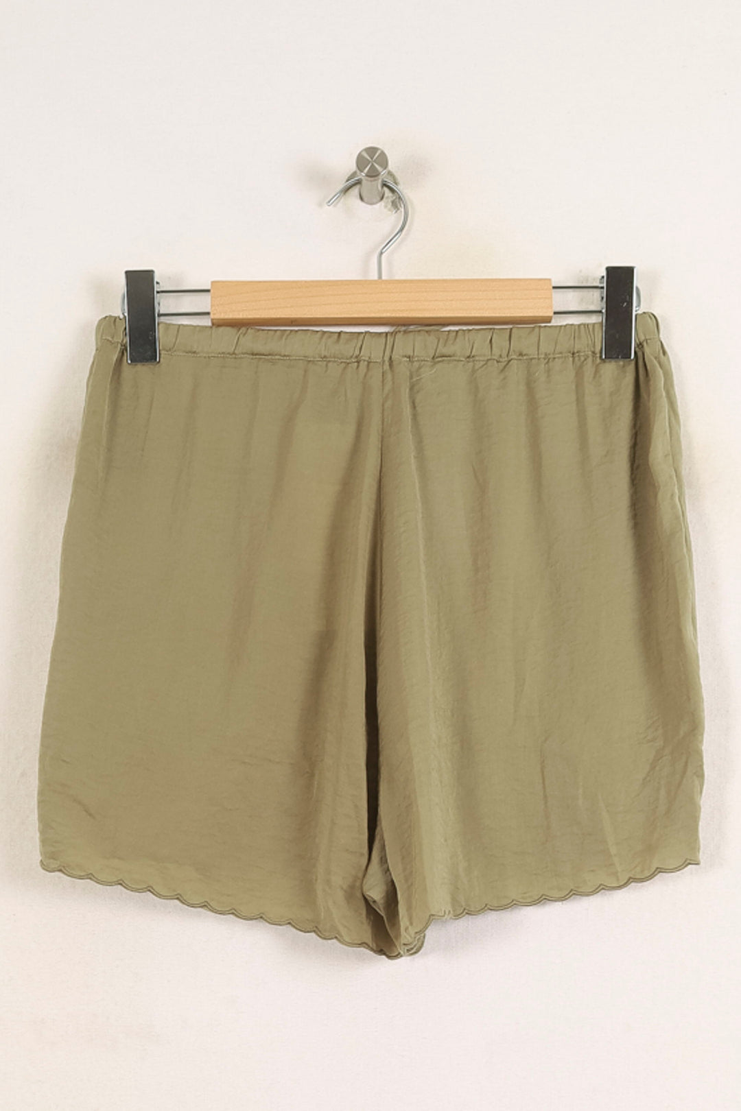 Short Vert - Taille M/38 de la marque Louise Misha | PARAD75703 - Vendu par Paradigme - Image 4