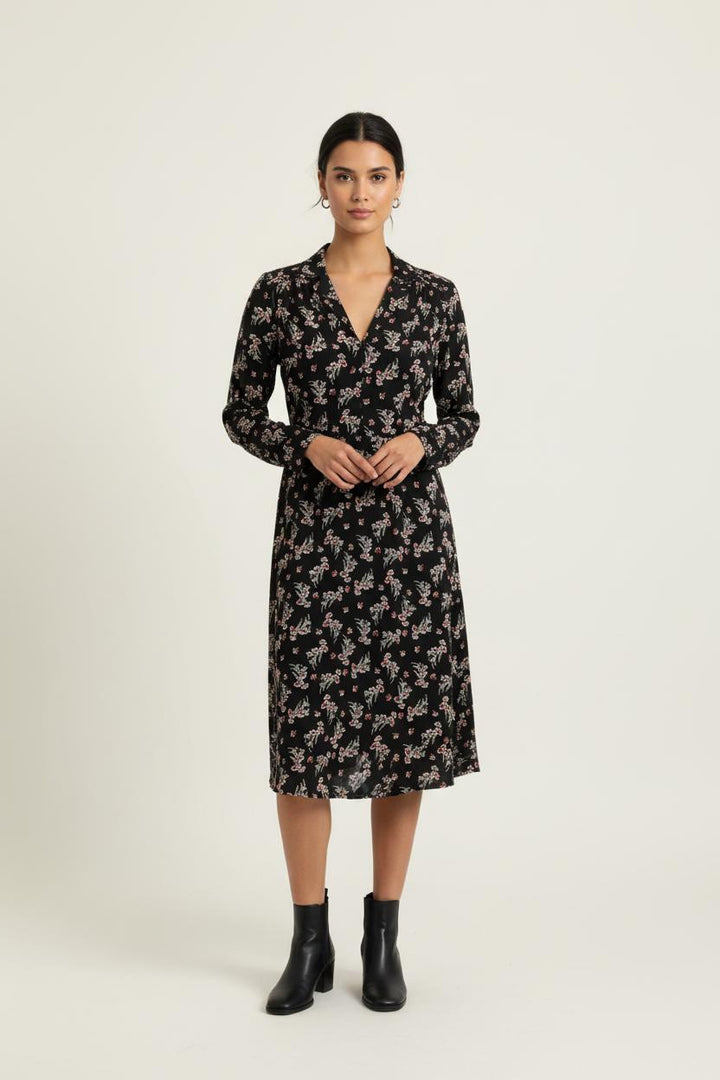 Robe Fleurie Noire - Taille L/40 de la marque Pablo | PARAD75824 - Vendu par Paradigme - Image 1