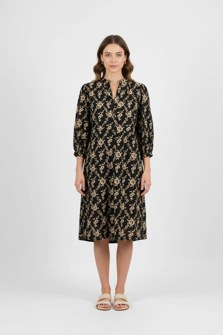 Robe Noire et Beige - Taille M/38 de la marque Petite Mendigote | PARAD75833 - Vendu par Paradigme - Image 1