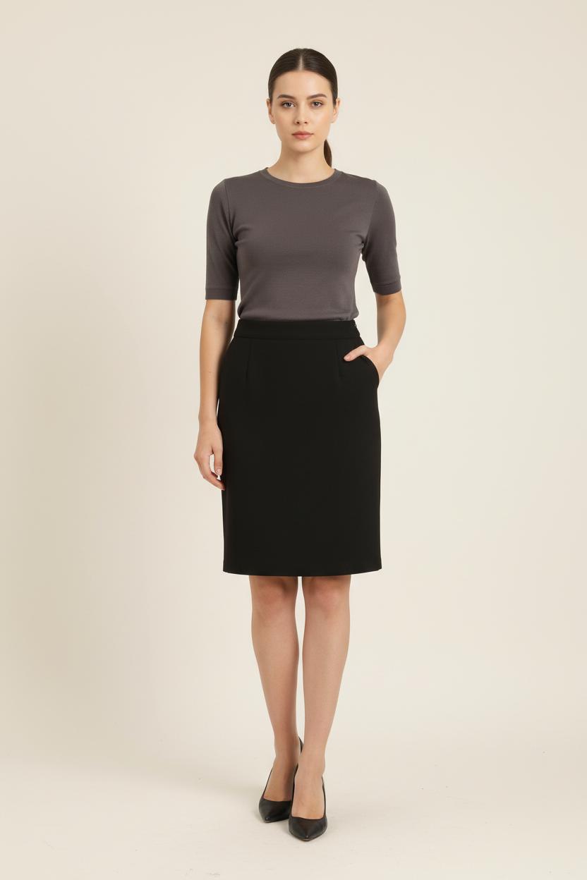Jupe Droite Noire - Taille XXS/32 de la marque Max Mara | PARAD75982 - Vendu par Paradigme - Image 1