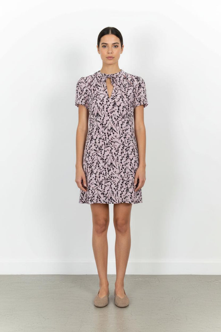 Robe Courte Rose et Noire - Taille L/40 de la marque Maje | PARAD76059 - Vendu par Paradigme - Image 1