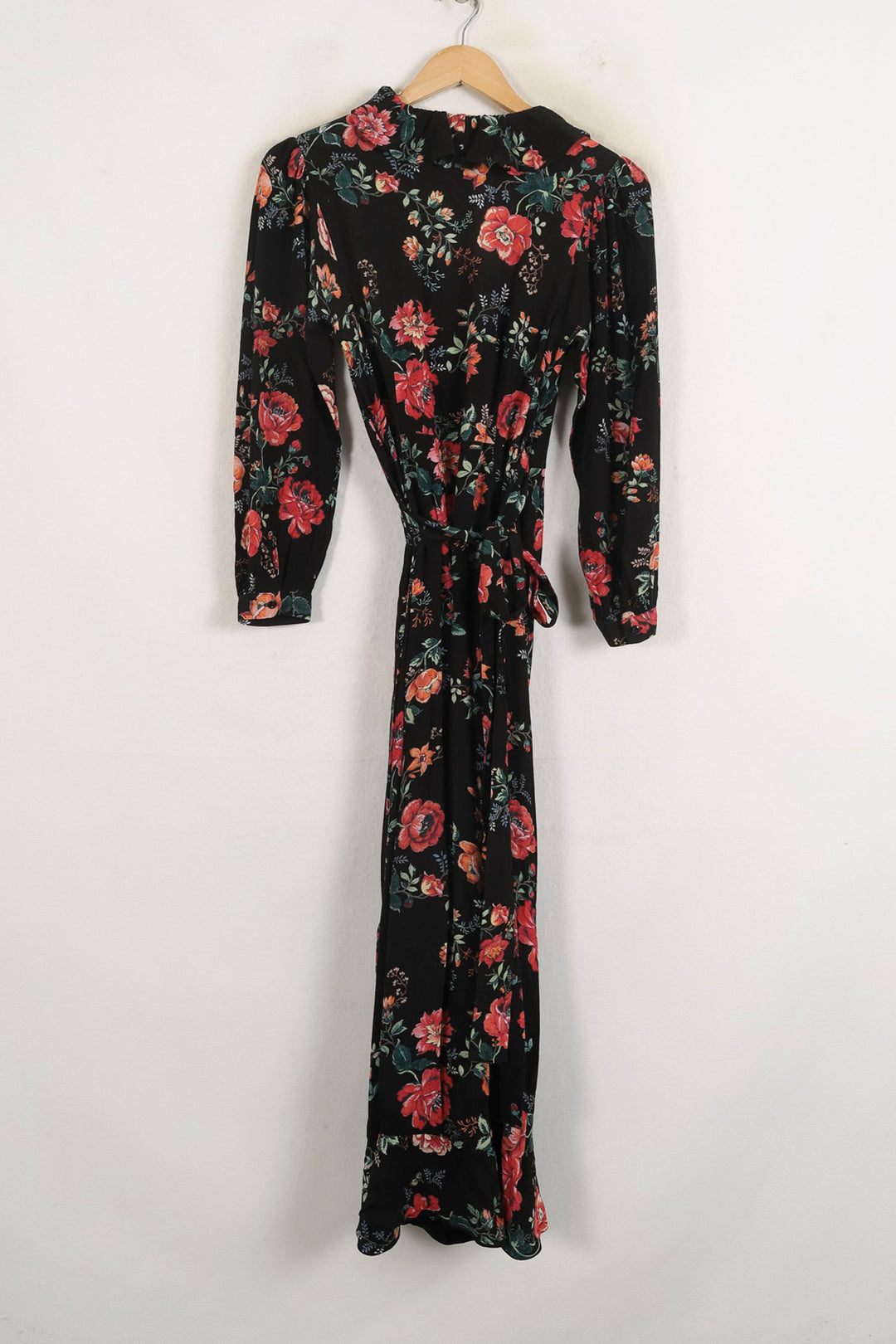 Robe Longue Noire et Fleurie - Taille S/36 de la marque Maje | PARAD76061 - Vendu par Paradigme - Image 4