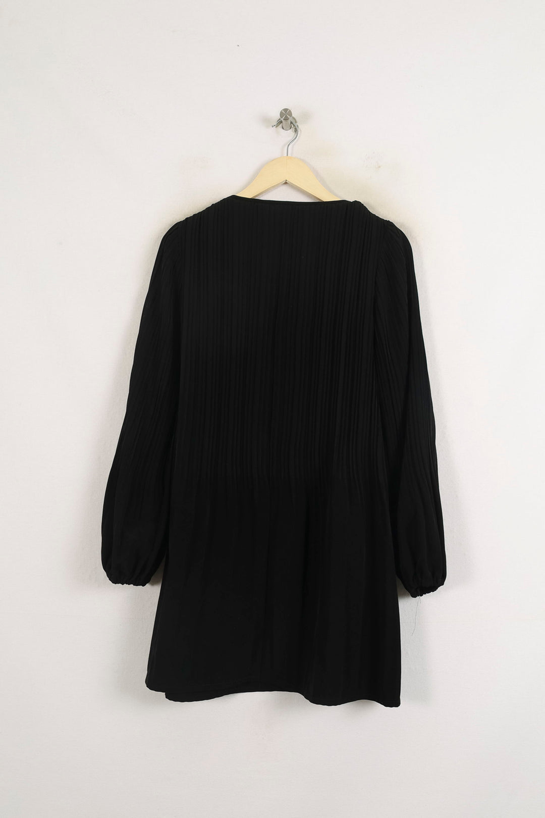 Robe Plissée Noire - Taille M/38 de la marque Maje | PARAD76106 - Vendu par Paradigme - Image 4