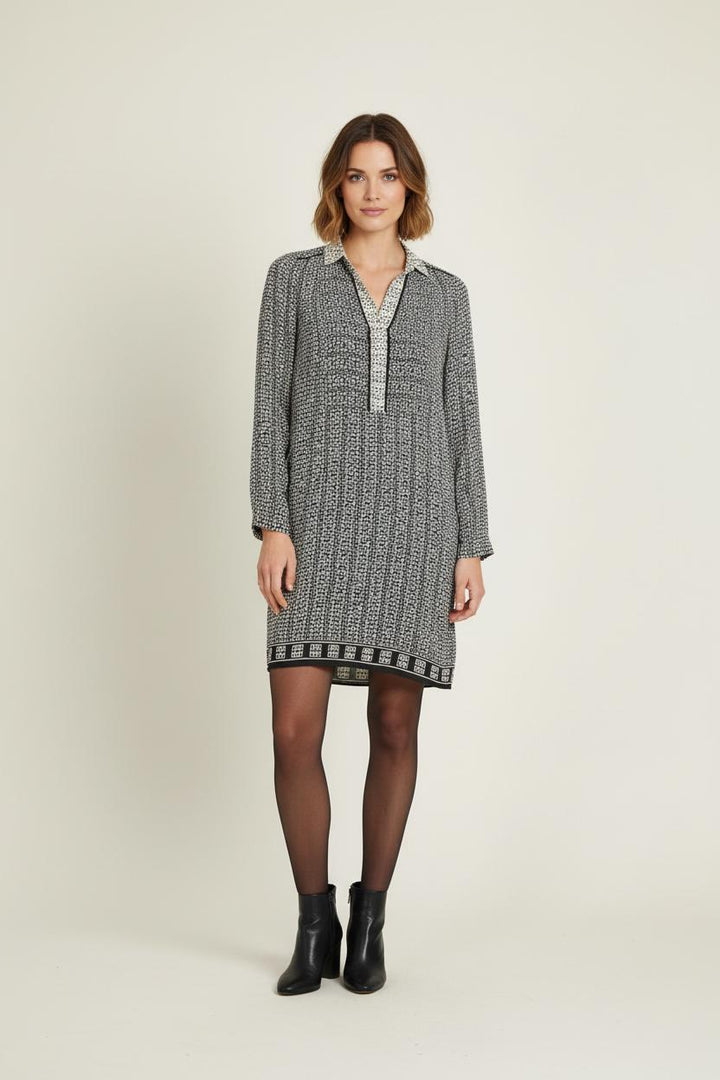 Robe Courte Noire et Blanche - Taille S/36 de la marque Comptoir des Cotonniers | PARAD76202 - Vendu par Paradigme - Image 1
