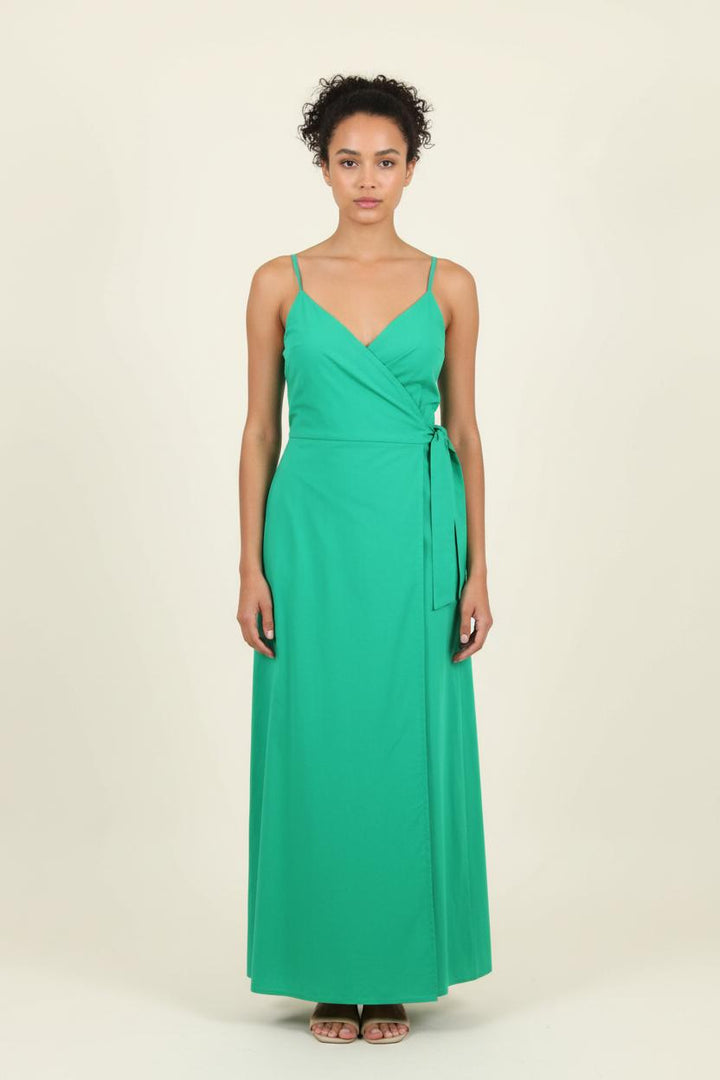 Robe Longue Verte - Taille L/40 de la marque La Fée Maraboutée | PARAD76503 - Vendu par Paradigme - Image 1