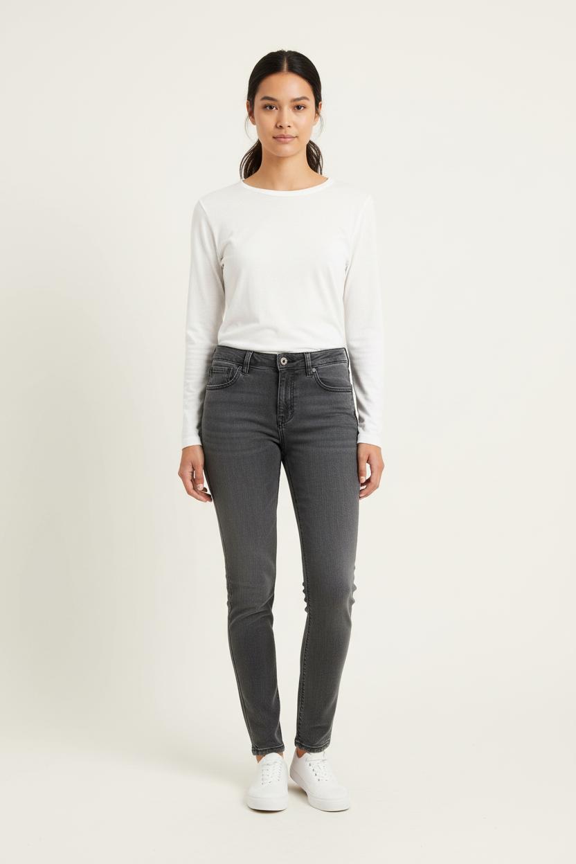 Jean Slim Gris - Taille M/38 de la marque Levi's | PARAD76749 - Vendu par Paradigme - Image 1