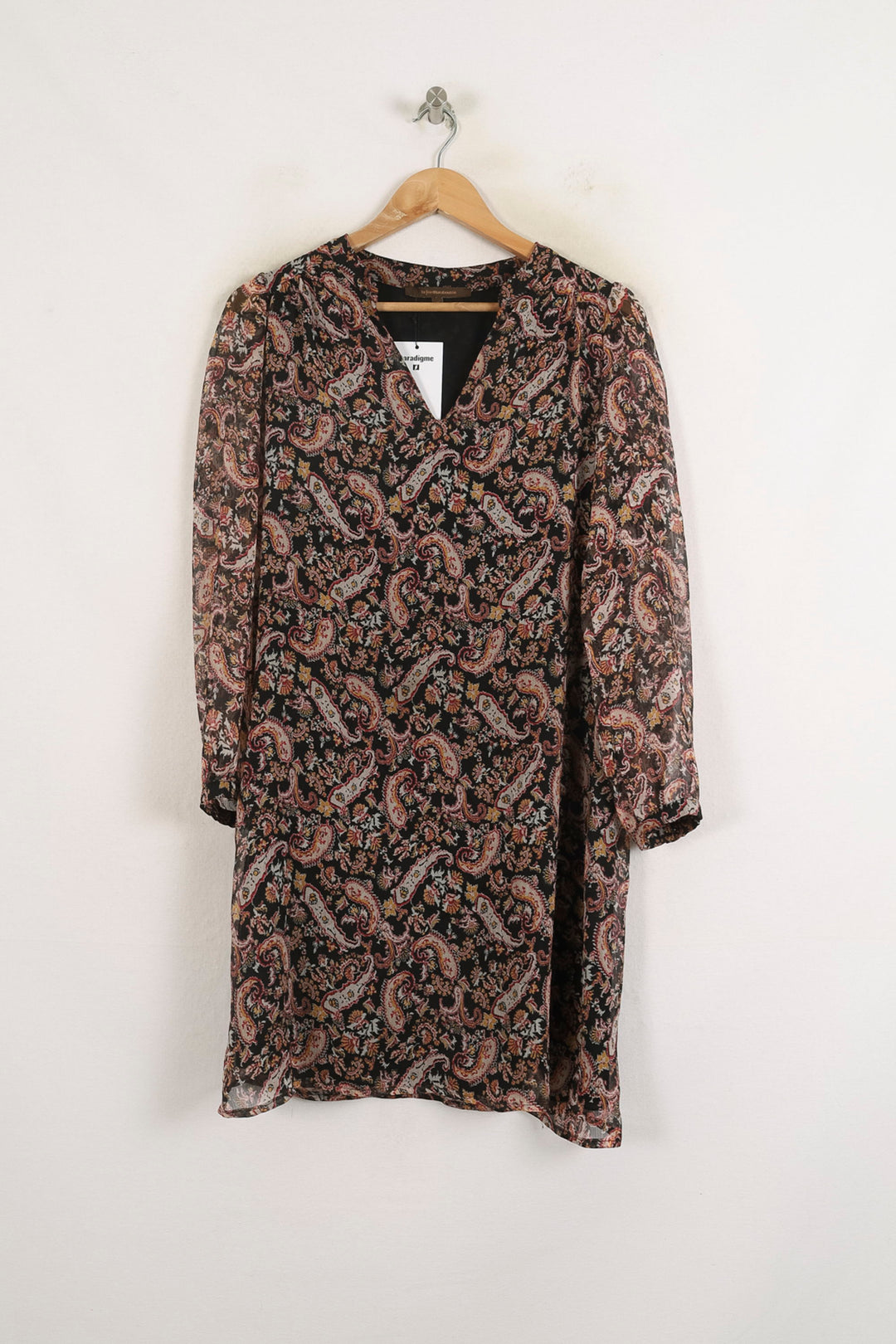Robe Noire et Rose - Taille S/36 de la marque La Fée Maraboutée | PARAD76815 - Vendu par Paradigme - Image 2