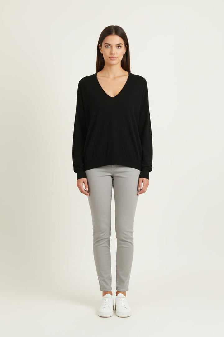 Pull Noir - Taille L/40 de la marque La Fée Maraboutée | PARAD76910 - Vendu par Paradigme - Image 1