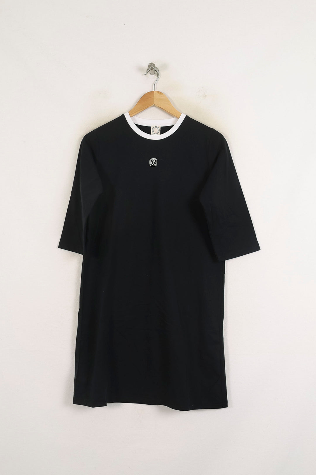 Robe T-shirt Noire et Blanche - Taille S/36 de la marque Ines de la Fressange Paris | PARAD78131 - Vendu par Paradigme - Image 2