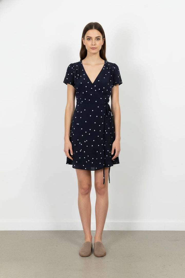 Robe Portefeuille Bleue et Blanche - Taille S/36 de la marque Sézane | PARAD78317 - Vendu par Paradigme - Image 1